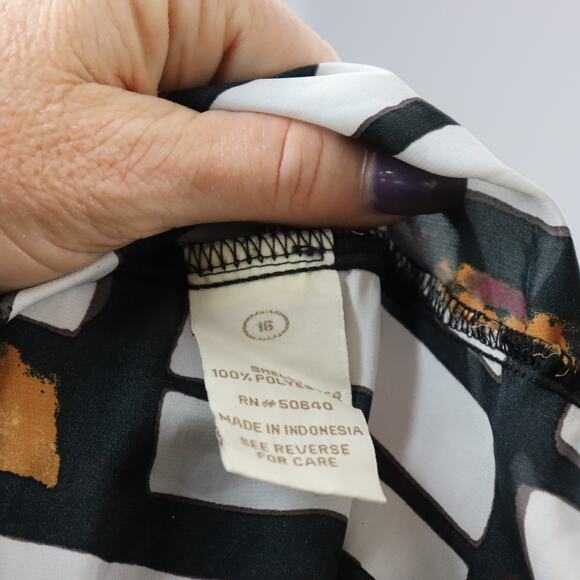 Jonathan Martin Ruffle Front Dress Women’s Size 14 Black Pink Geometric Print - Picture 7 of 8